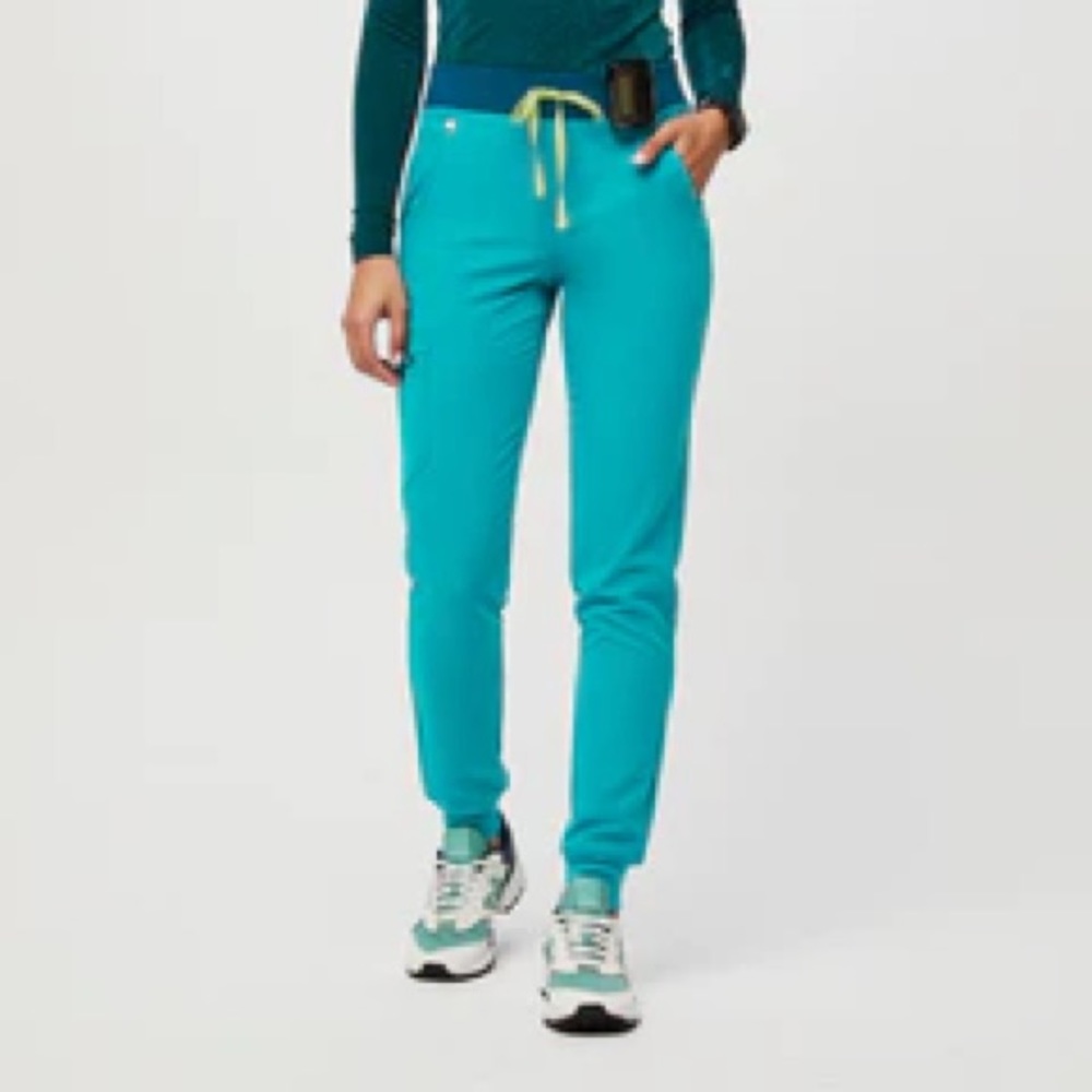 Figs Teal Zamora - Petite Jogger Scrub Pants